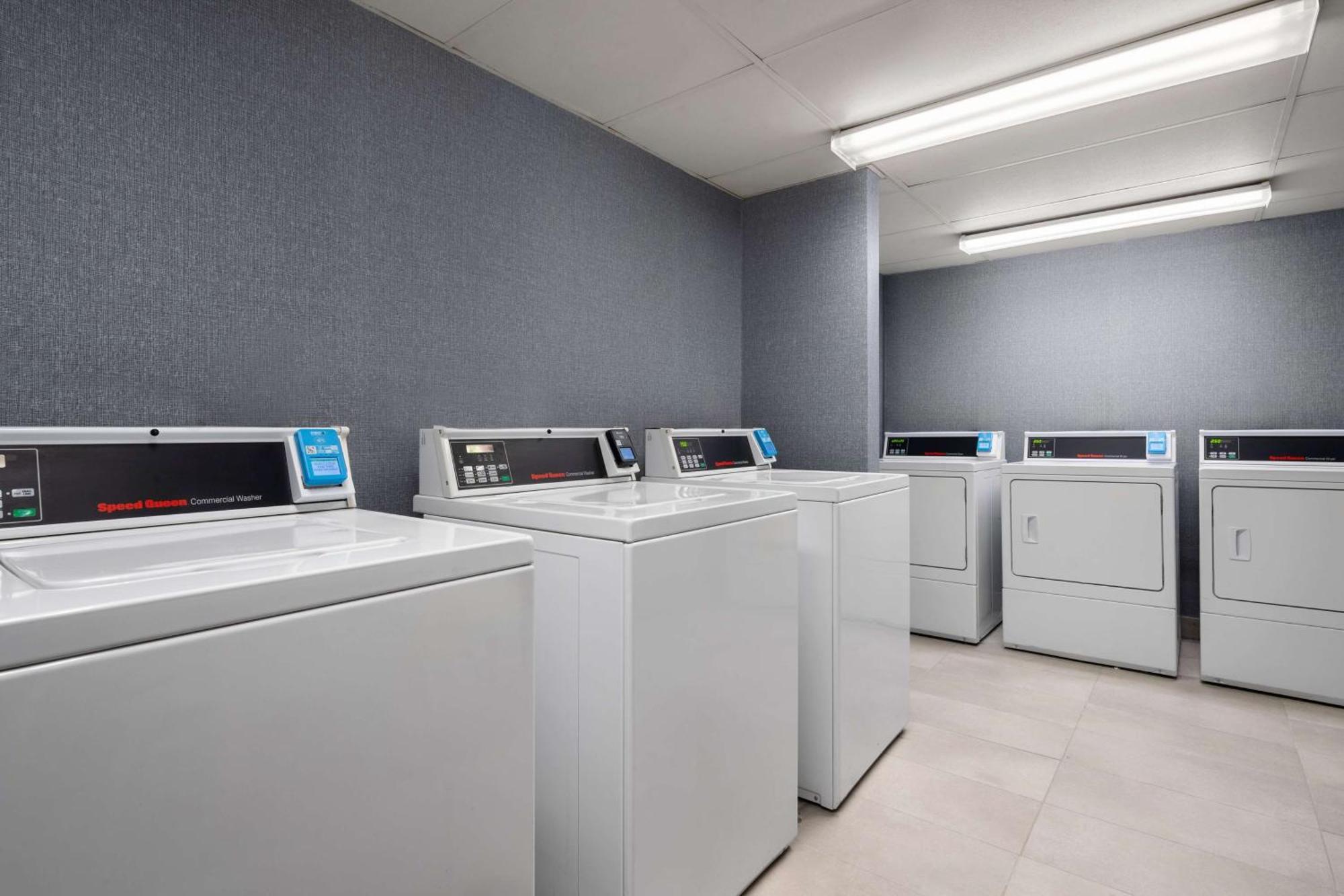 Homewood Suites By Hilton Richmond - Airport Sandston Exteriör bild